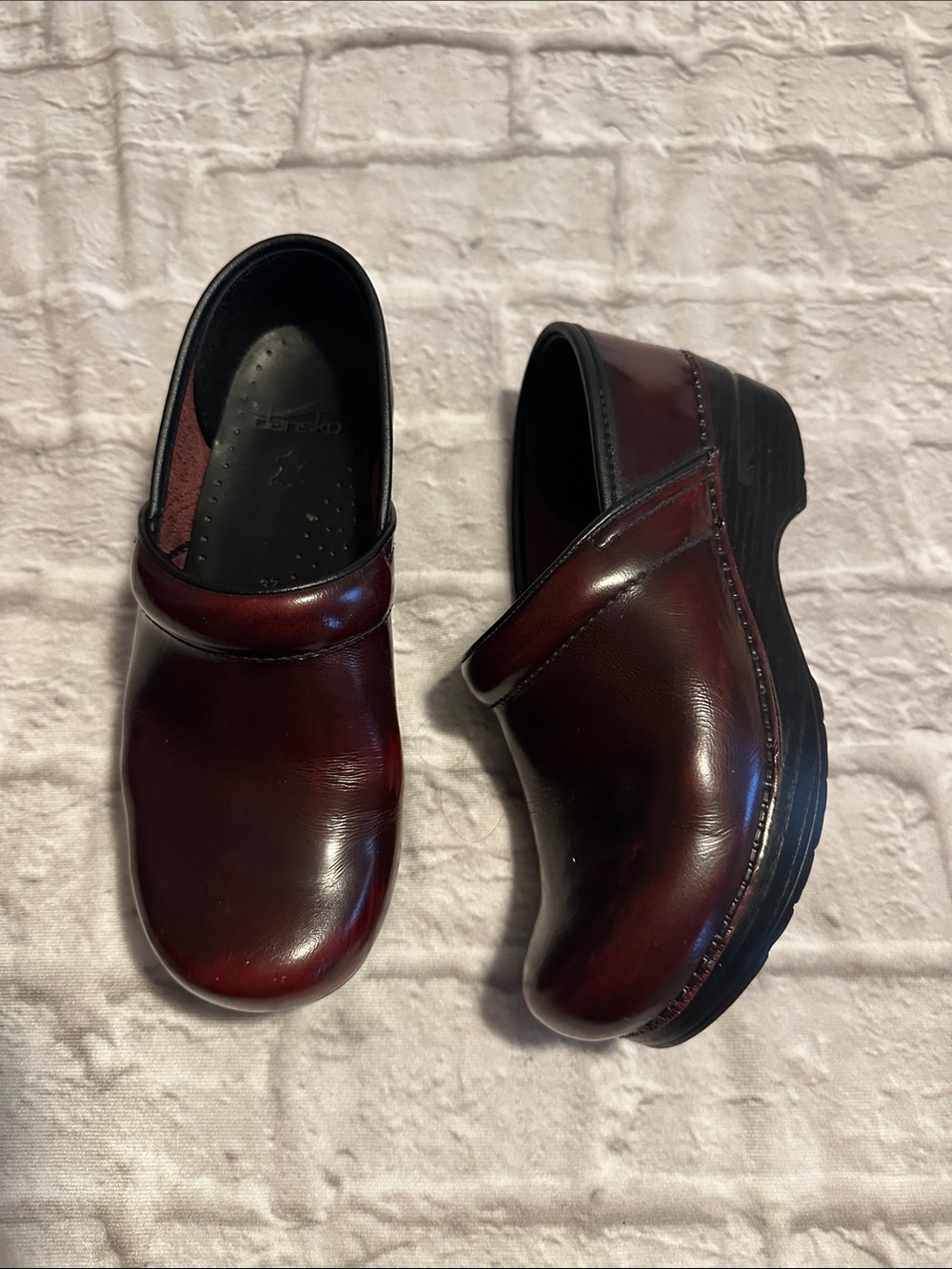 Dansko Burgundy Leather Slip-On Clog Size 7